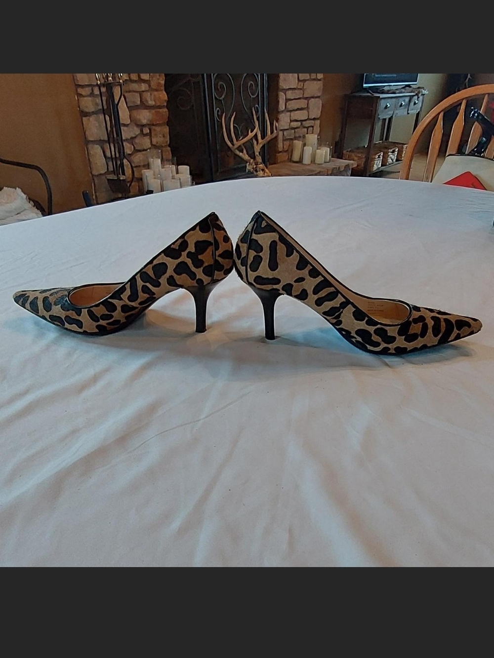 Calvin Klein Dolly Leopard Calf Hair Pointed Toe Pumps E3707 Sz 6.5 - Picture 3 of 7